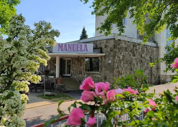 Manuela Ifjusagi Hotel
