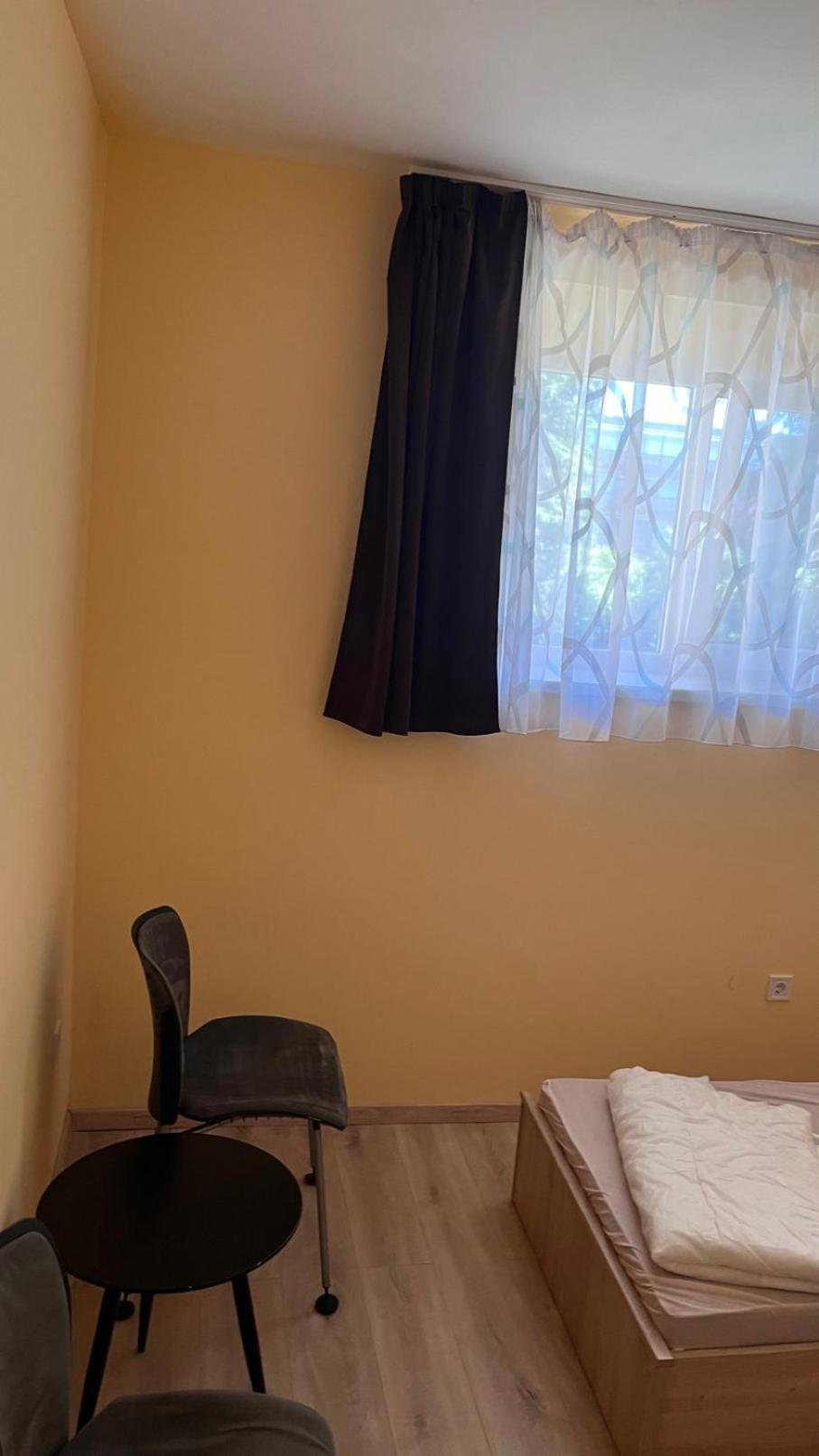 Hotel Manuela Ifjusagi